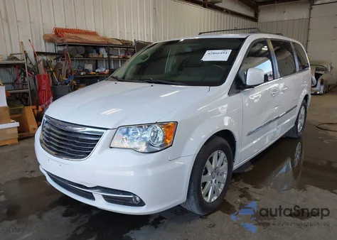 2016 Chrysler Town & Country Touring from USA, damaged, VIN 2C4RC1BG7GR187056